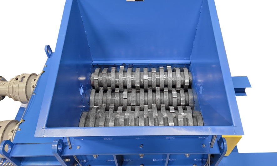 Quad Shaft Shredder Chamber View